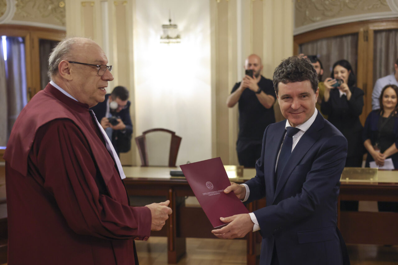 Nicușor Dan
