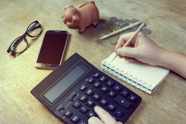 Rambursarea anticipată a creditului: când merită și cât poți economisi