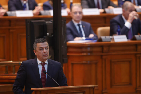 Florin Manole susține autoritatea lui Luca Niculescu la conducerea Guvernului